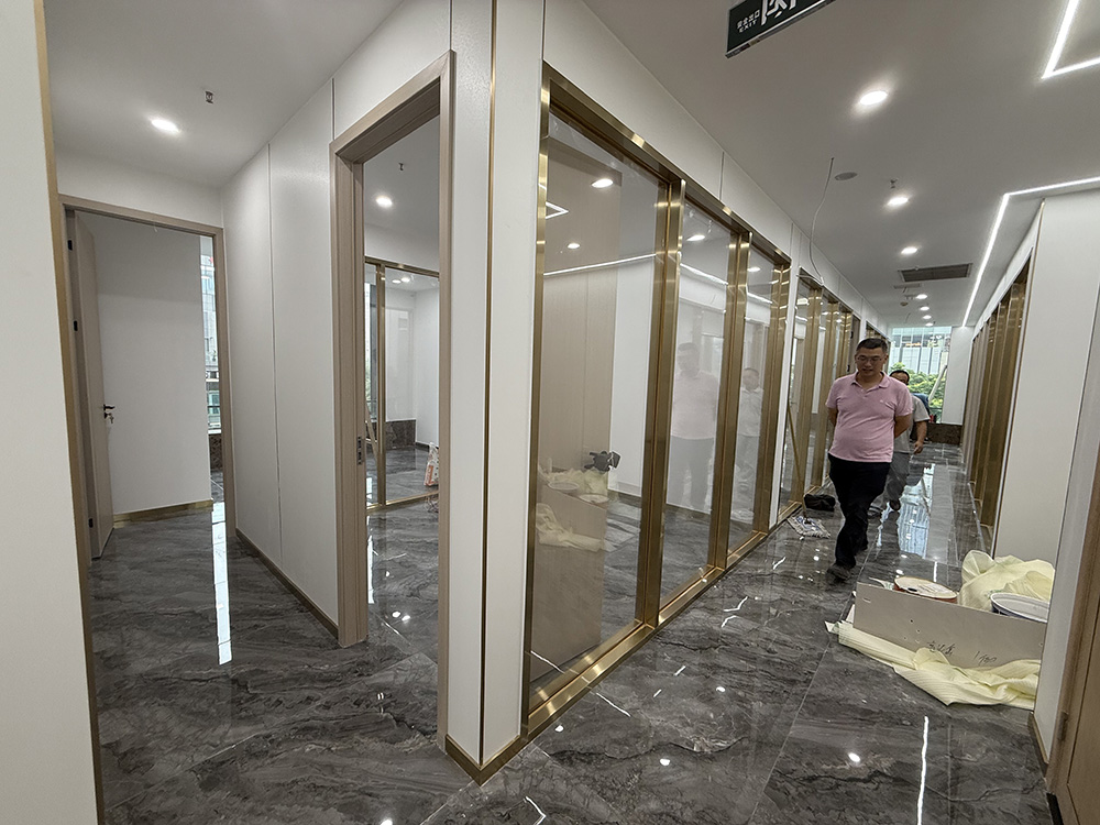 成都錦江區環球都匯廣場辦公室裝修